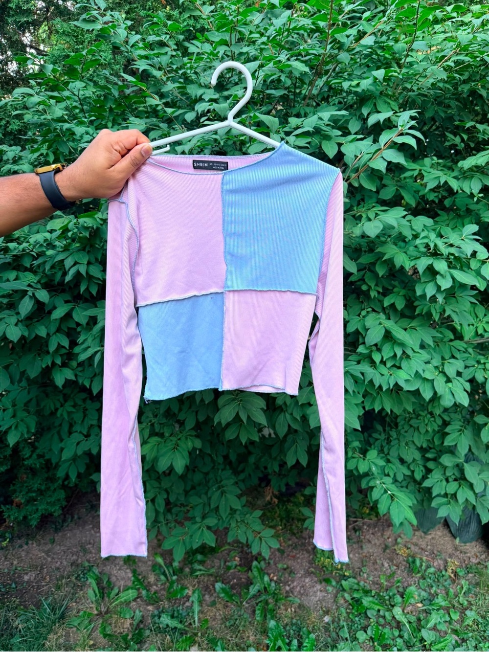 SHEIN Colorblock Long Sleeve Crop Top in Pink & Light Blue